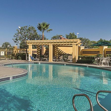 La Quinta Inn & Suites By Wyndham Ontario Airport Dış mekan fotoğraf