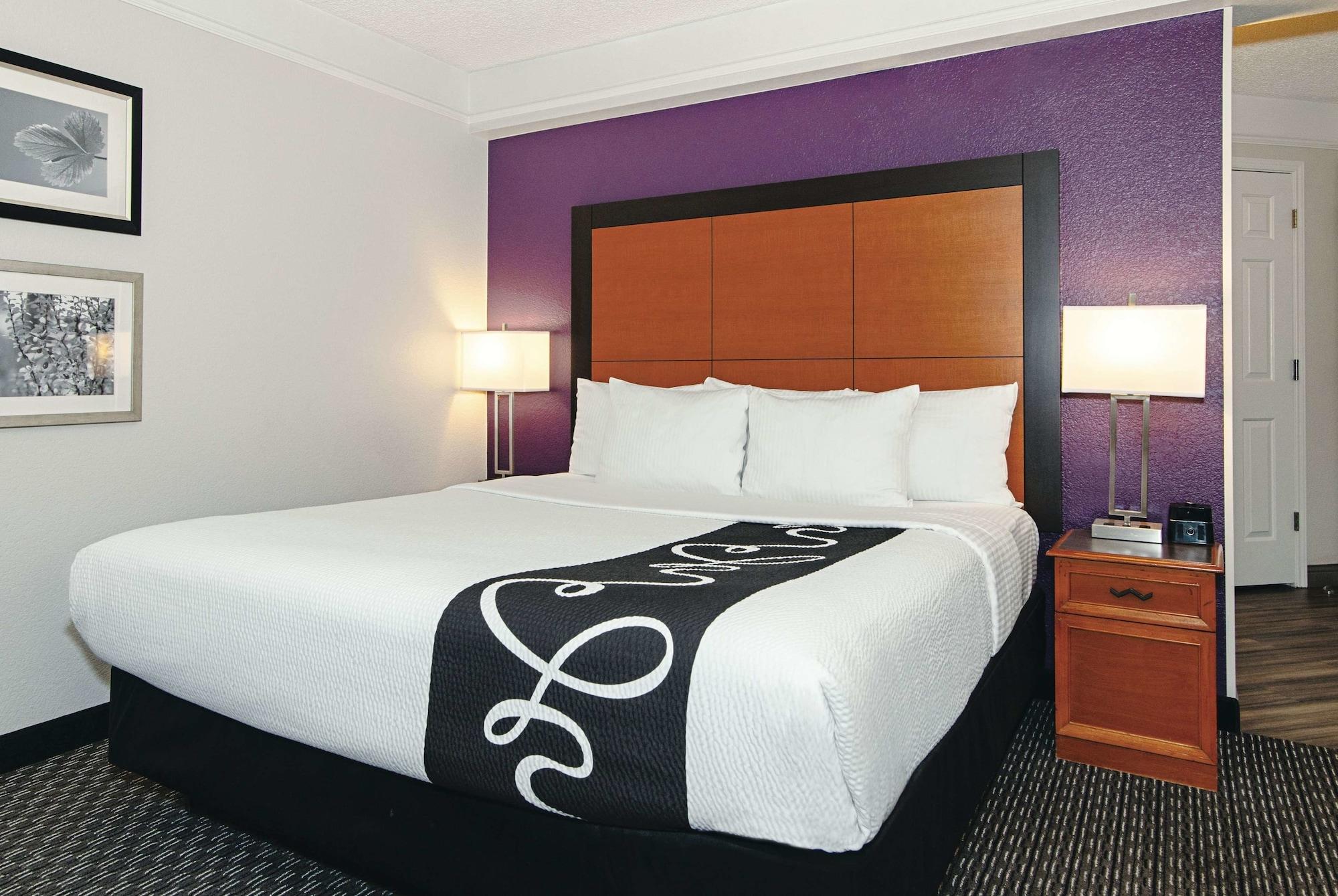 La Quinta Inn & Suites By Wyndham Ontario Airport Dış mekan fotoğraf