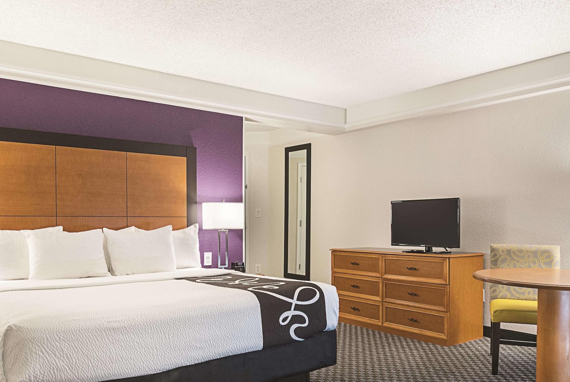 La Quinta Inn & Suites By Wyndham Ontario Airport Dış mekan fotoğraf