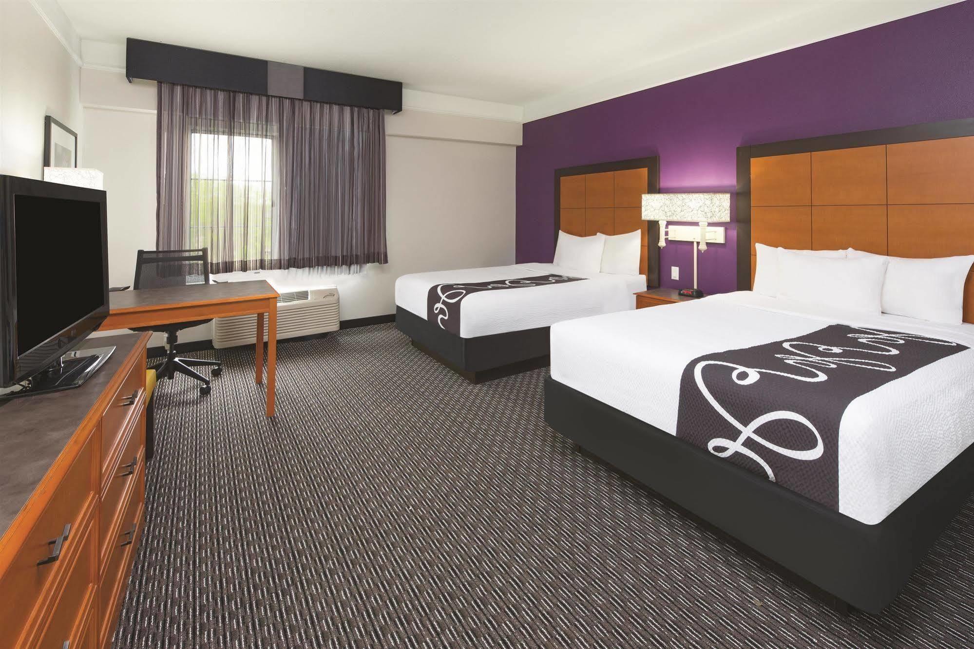 La Quinta Inn & Suites By Wyndham Ontario Airport Dış mekan fotoğraf